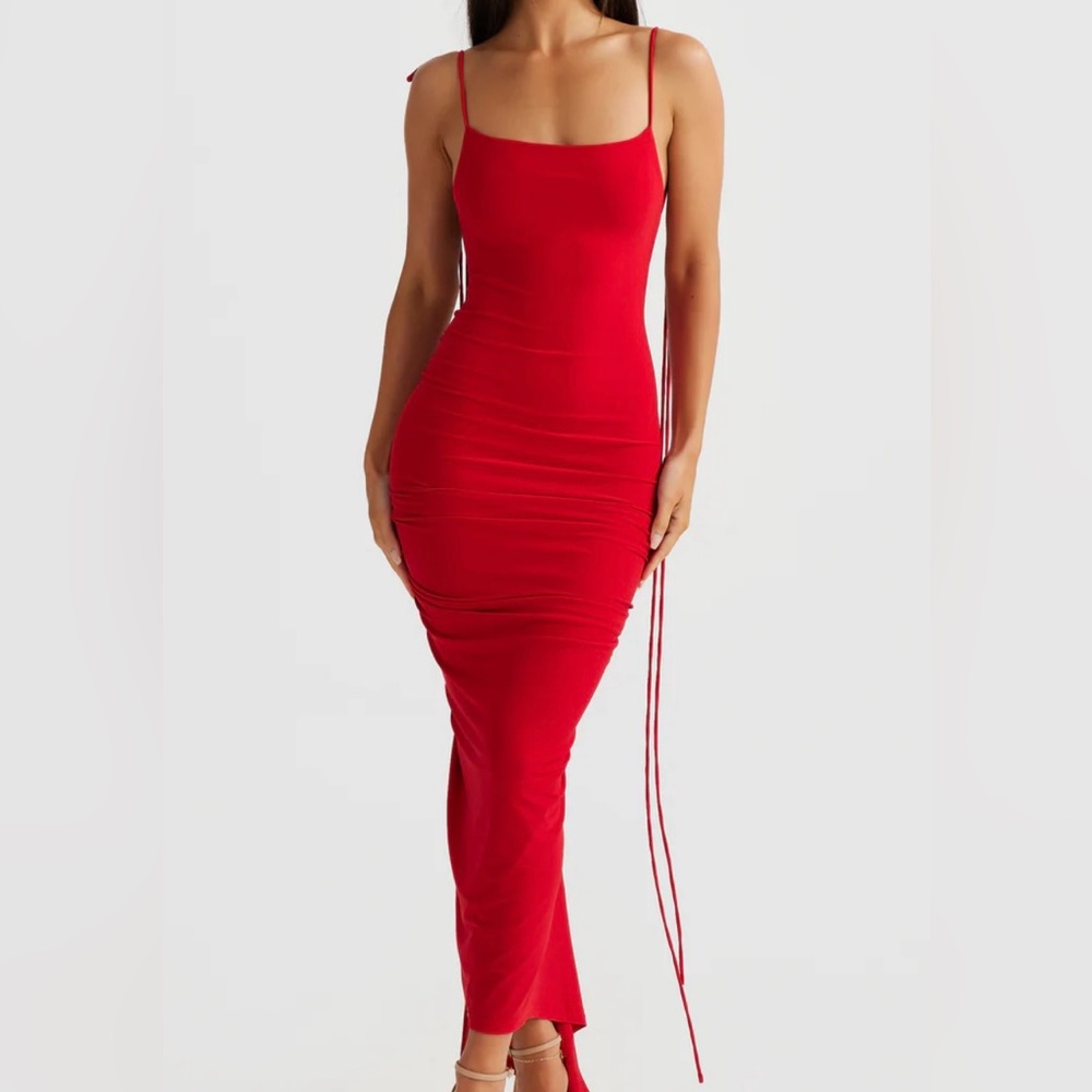 MÉLANI THE LABEL Azari Midi Dress